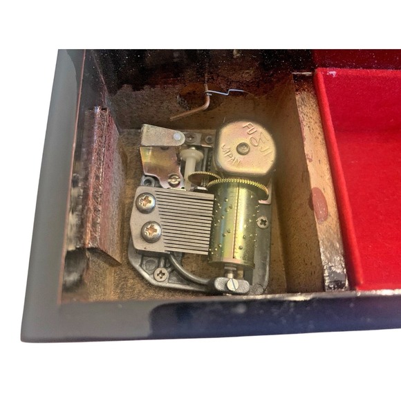 Yutaka Lacquerware Floral Metal Relief Music Jewelry Box Japan #2002 Black Gold - Picture 6 of 7